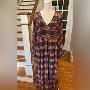 NWT Madewell Plaid V-Neck long sleeved maxi dress. Size 12